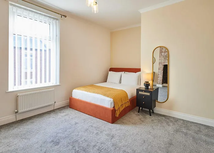 Host & Stay - Milbanke House